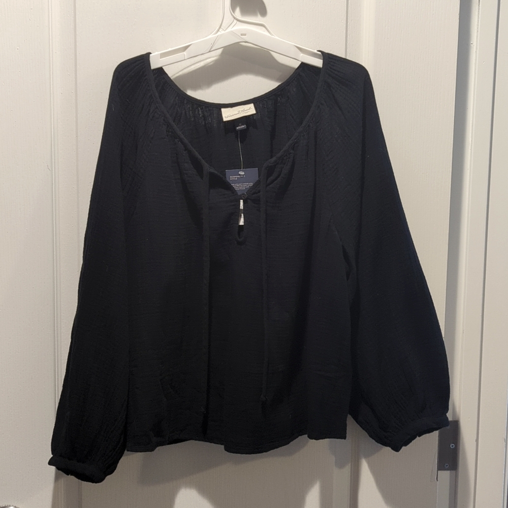 NWT Universal Thread Linen Puffy Sleeve Blouse, Black